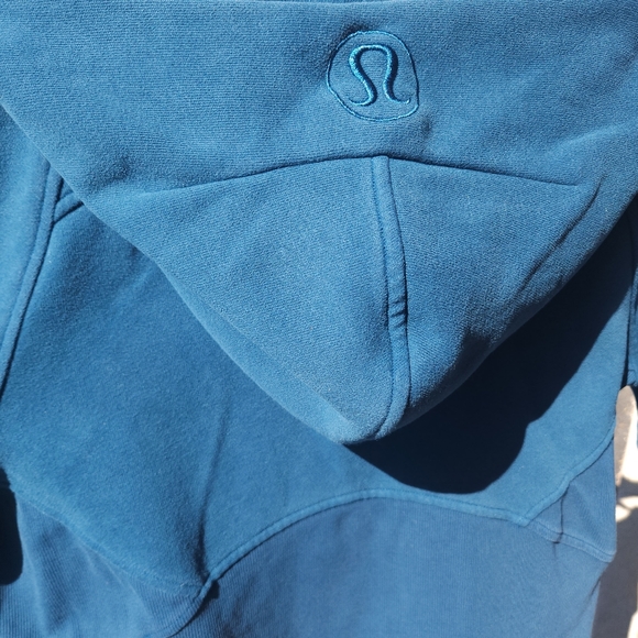Lululemon OS Half-Zip Scuba - Picture 5 of 6